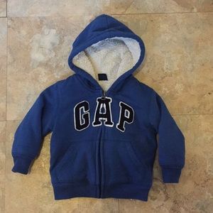 Great used condition cozy gap zip up hoodie